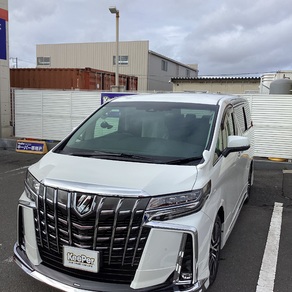 トヨタ・アルファード