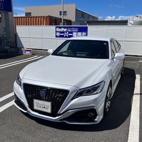 トヨタ・クラウン