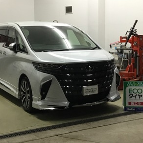 トヨタ・アルファード