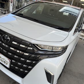 トヨタ・アルファード