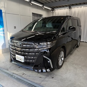 トヨタ・アルファード