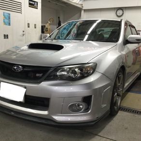スバル・インプレッサ