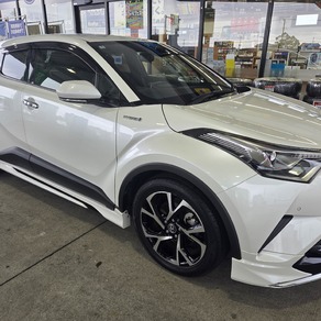 トヨタ・C-HR