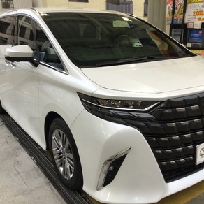 トヨタ・アルファード