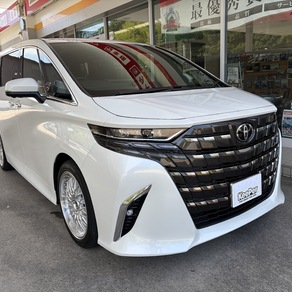 トヨタ・アルファード