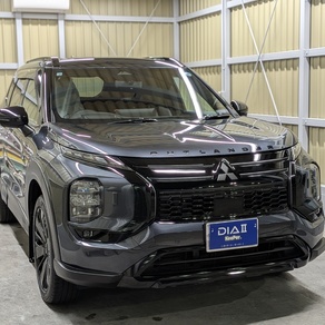 三菱・アウトランダー