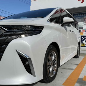 トヨタ・アルファード