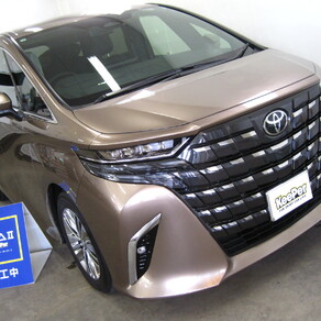 トヨタ・アルファード