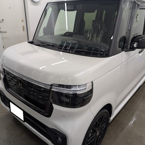 ホンダ・N-BOX カスタム