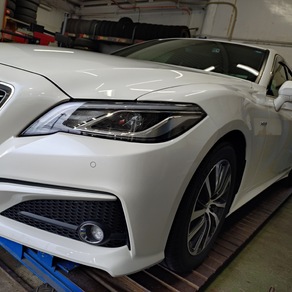 トヨタ・クラウン