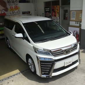 トヨタ・ヴェルファイア