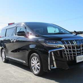 トヨタ・アルファード