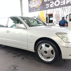 トヨタ・セルシオ