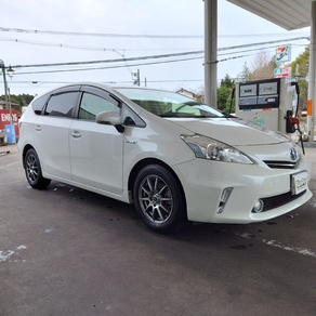 トヨタ・プリウスα