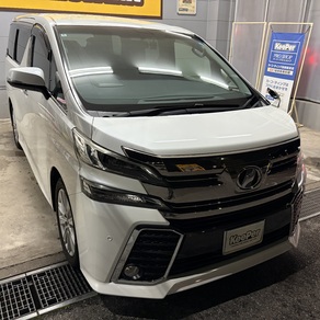 トヨタ・ヴェルファイア