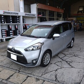 トヨタ・シエンタ