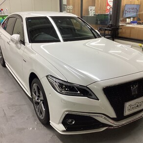 トヨタ・クラウン