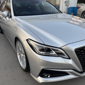 トヨタ・クラウン