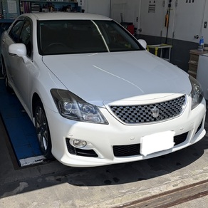 トヨタ・クラウン