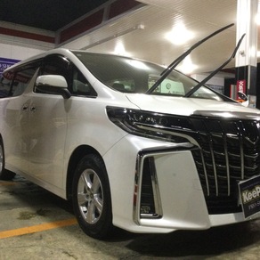 トヨタ・アルファード