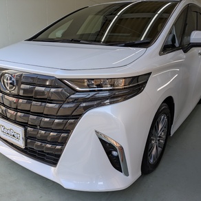 トヨタ・アルファード
