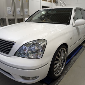 トヨタ・セルシオ