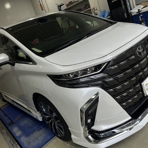 トヨタ・アルファード