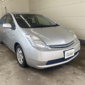 トヨタ・プリウス