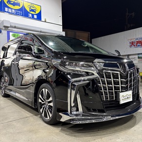 トヨタ・アルファード