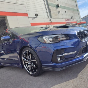 スバル・レヴォーグ