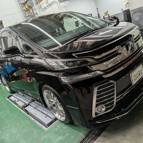 トヨタ・ヴェルファイア