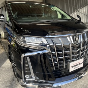 トヨタ・アルファード