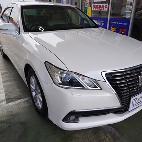 トヨタ・クラウン