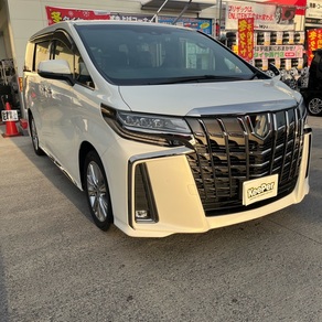 トヨタ・アルファード