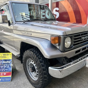 トヨタ・ランドクルーザー70