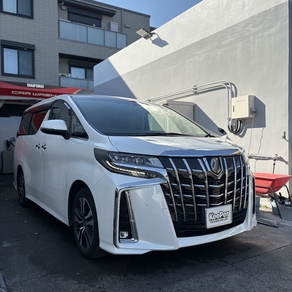 トヨタ・アルファード