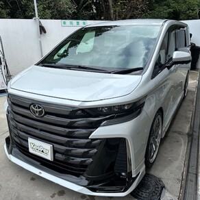 トヨタ・ヴェルファイア