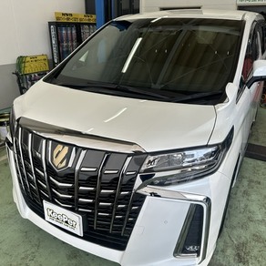 トヨタ・アルファード