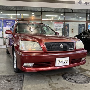 トヨタ・クラウン