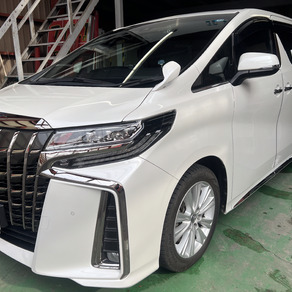 トヨタ・アルファード