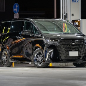 トヨタ・アルファード