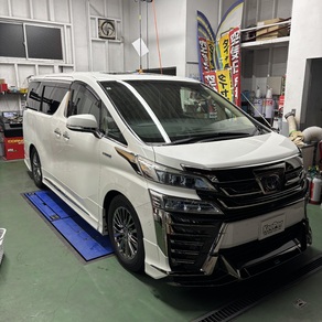 トヨタ・ヴェルファイア