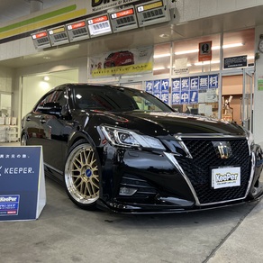 トヨタ・クラウン