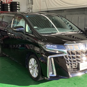 トヨタ・アルファード
