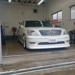 トヨタ・セルシオ