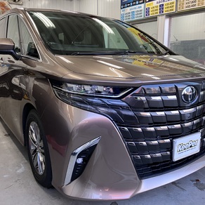 トヨタ・アルファード