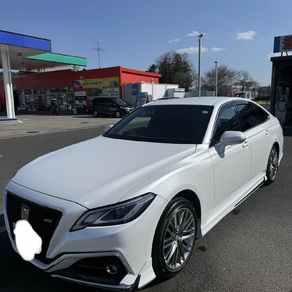 トヨタ・クラウン