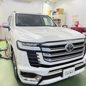 トヨタ・ランドクルーザー300