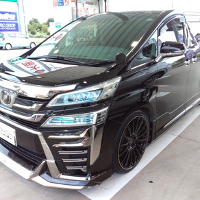 トヨタ・ヴェルファイア