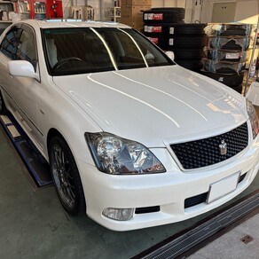 トヨタ・クラウン